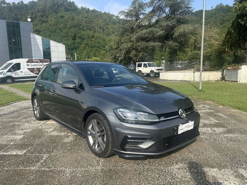 Volkswagen Golf 1.6 TDI 115 CV 5p. Highline BlueMotion Technology del 2018 usata a Sesta Godano
