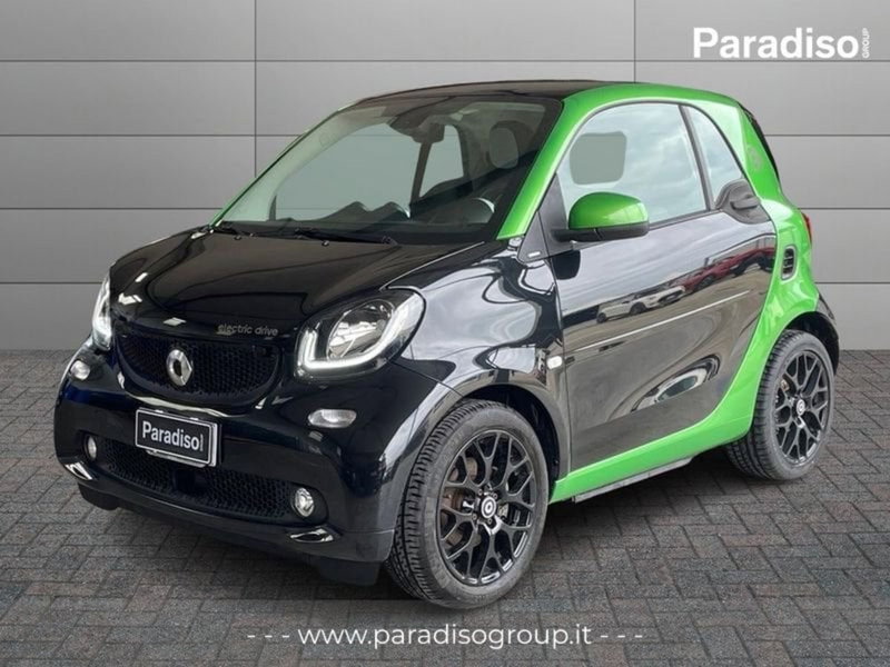 smart Fortwo eq racingreen 4,6kW del 2018 usata a Lamezia Terme
