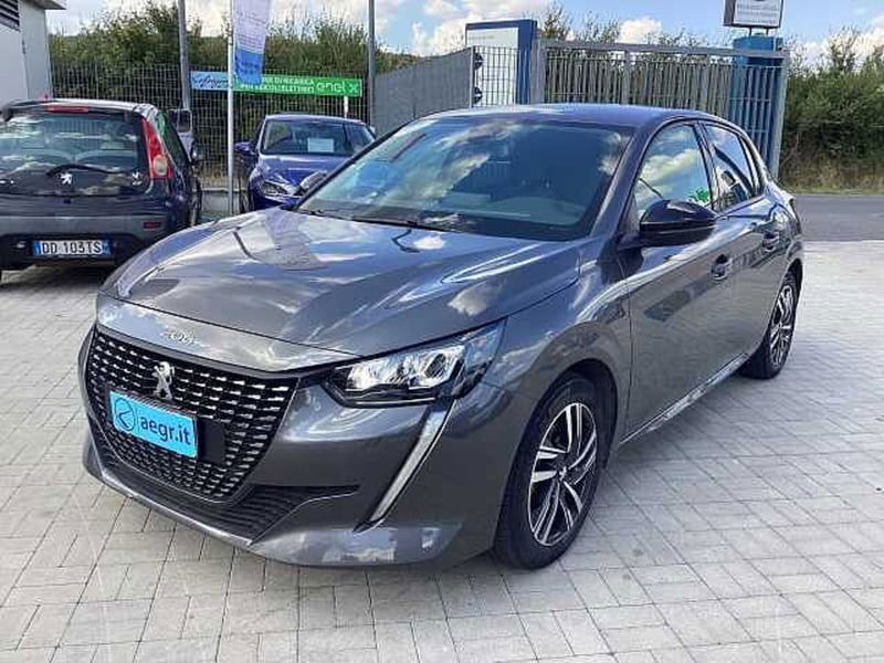 Peugeot 208 PureTech 100 Stop&Start EAT8 5 porte Allure Pack del 2023 usata a Castel Madama
