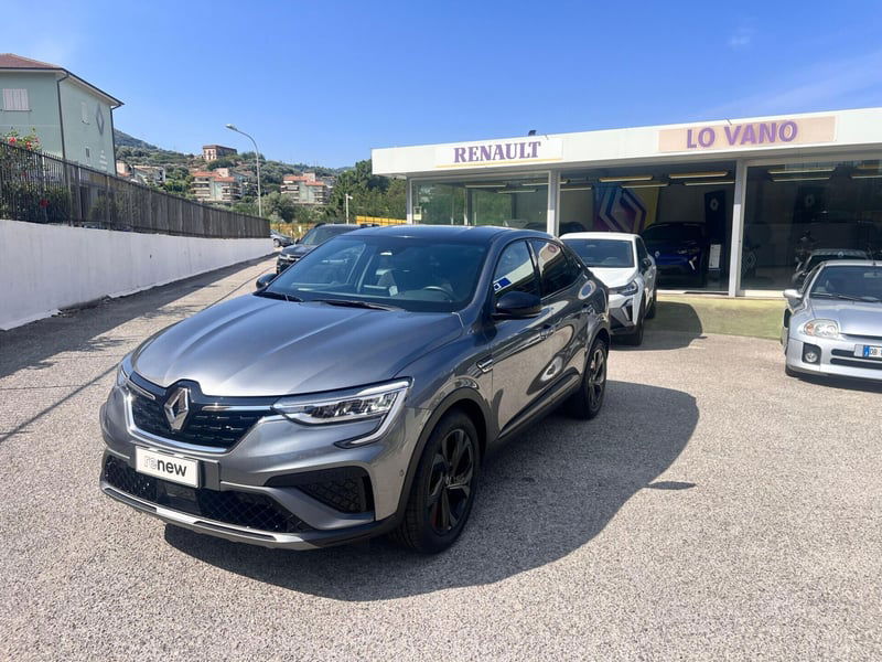 Renault Arkana E-Tech 145 CV R.S.Line Fast Track del 2022 usata a Sant'Agata di Militello