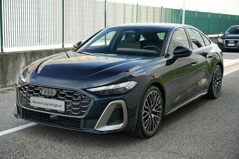 Audi A5 Avant 2.0 tfsi S line edition quattro 204cv s-tronic nuova a Rovigo