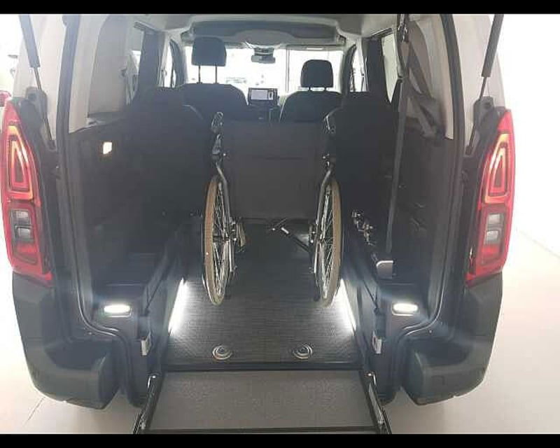 Citroen Berlingo combi N1 1.5 bluehdi 100cv S&S 5 porteti nuova a Solaro