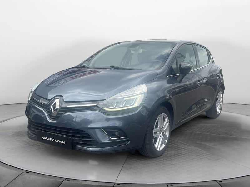 Renault Clio TCe 12V 90 CV GPL 5 porte Moschino Intens del 2019 usata a Imola