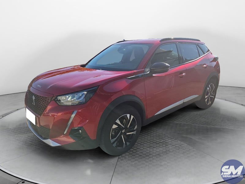 Peugeot 2008 motore elettrico 136 CV Allure Pack del 2022 usata a Siena