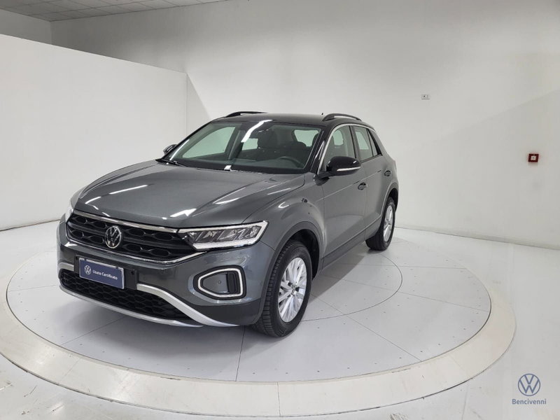 Volkswagen T-Roc 2.0 tdi Life 150cv dsg del 2024 usata a Lamezia Terme