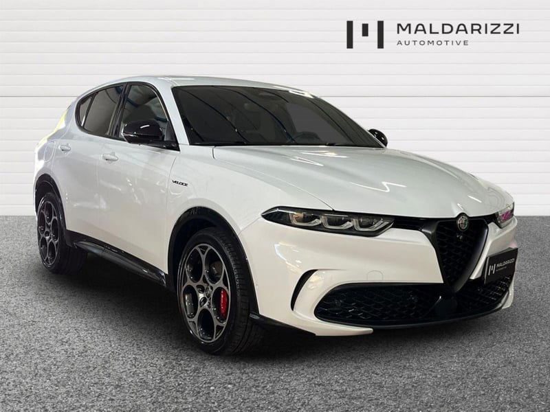 Alfa Romeo Tonale 1.5 hybrid Veloce 160cv tct7 del 2022 usata a Matera