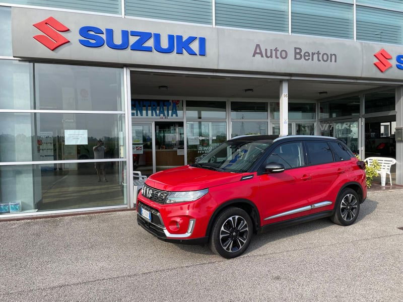Suzuki Vitara 1.4 Hybrid 4WD AllGrip Easy Top del 2022 usata a Creazzo