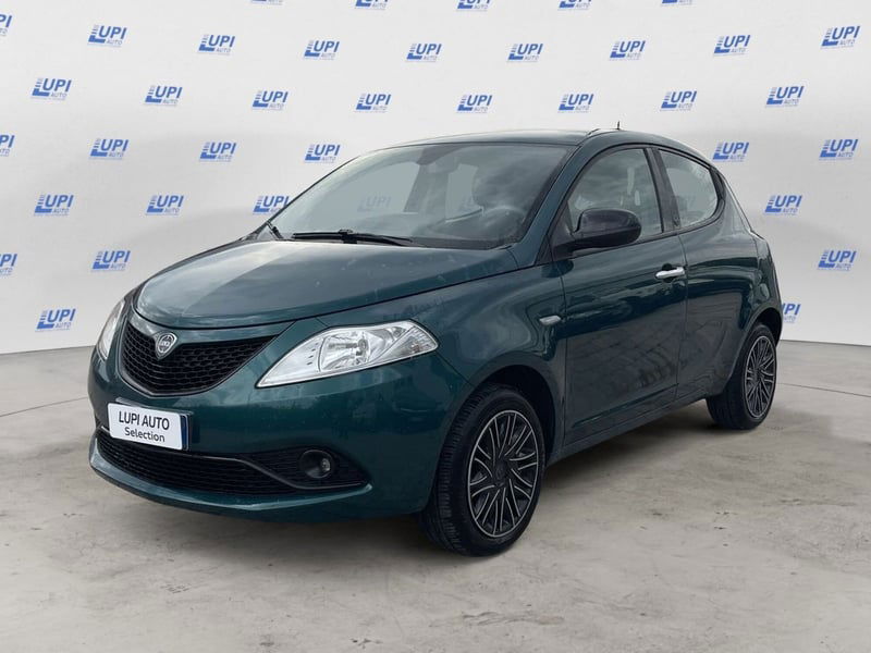 Lancia Ypsilon 1.0 FireFly 5 porte S&S Hybrid Gold Plus del 2021 usata a Firenze