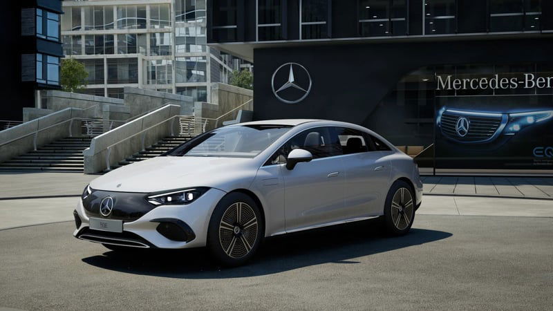 Mercedes-Benz EQE 300 Premium Plus nuova a Mozzagrogna