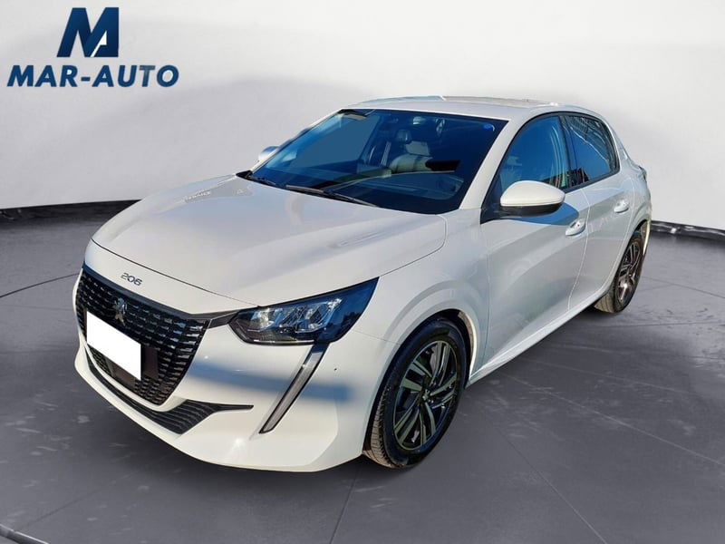 Peugeot 208 PureTech 75 Stop&Start 5 porte Allure del 2022 usata a Montebelluna