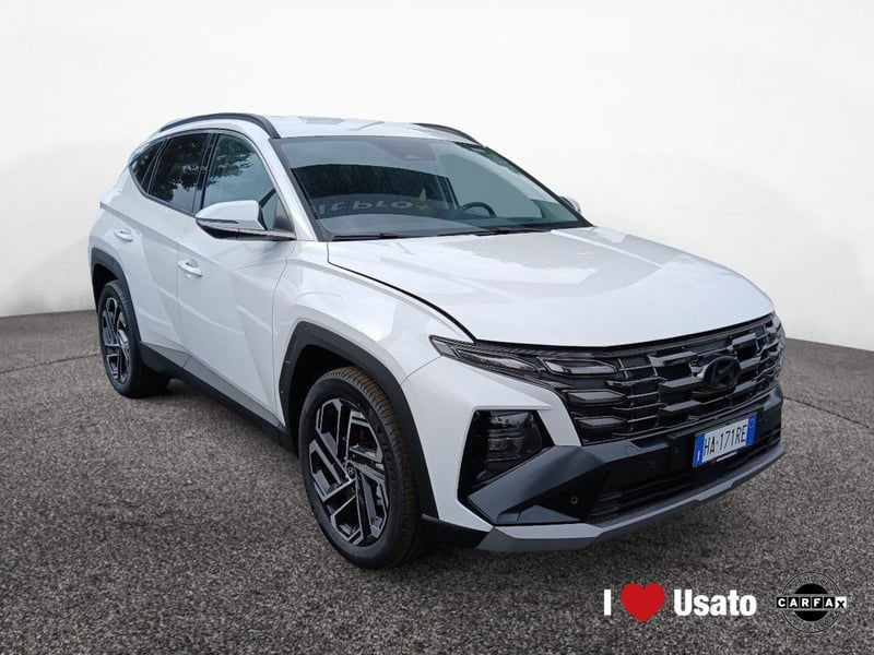 Hyundai Tucson 1.6 CRDi 136CV 48V DCT Exellence nuova a Latina