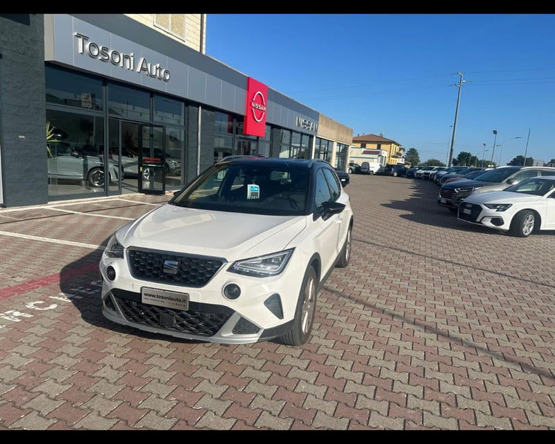 SEAT Arona 1.0 EcoTSI 110 CV XPERIENCE del 2022 usata a Sarteano