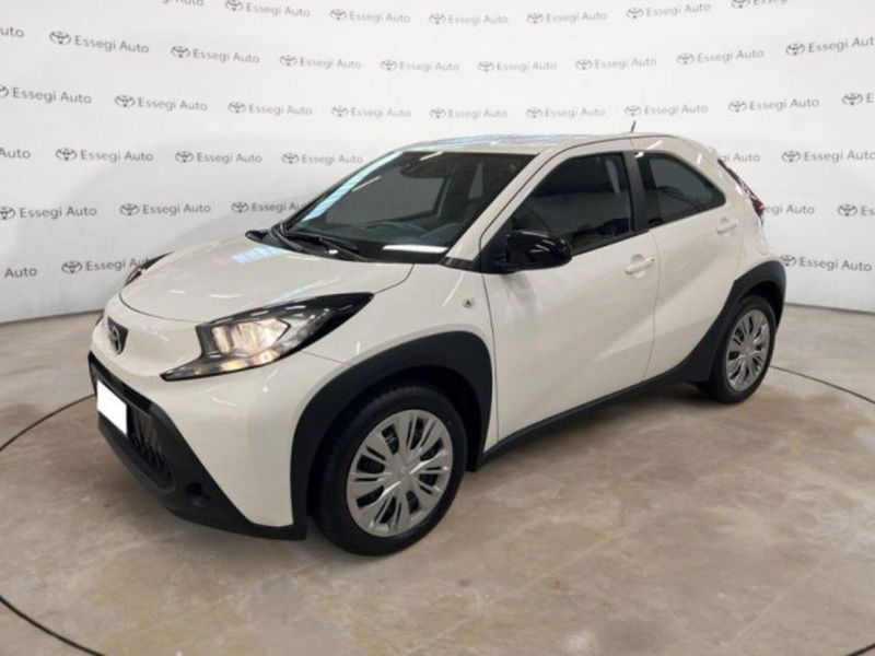 Toyota Aygo X 1.0 VVT-i 72 CV 5p. Undercover S-CVT del 2023 usata a Albano Vercellese
