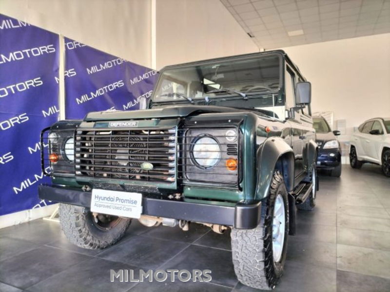 Land Rover Defender 90 2.5 Td5 cat Pick Up del 2003 usata a Messina