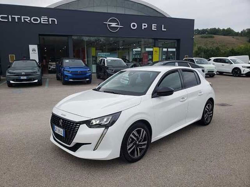 Peugeot 208 PureTech 75 Stop&Start 5 porte Allure del 2022 usata a Pesaro