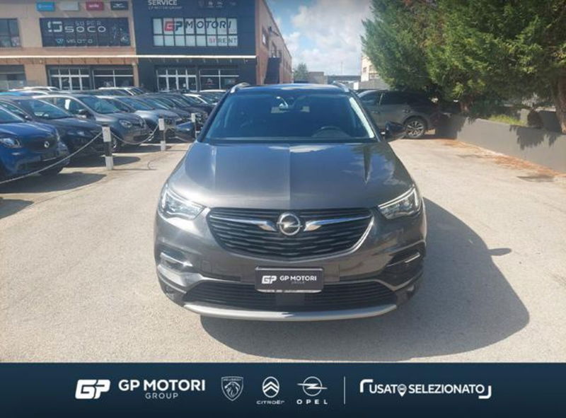 Opel Grandland X 1.5 diesel Ecotec Start&Stop Elegance del 2021 usata a Vitulazio