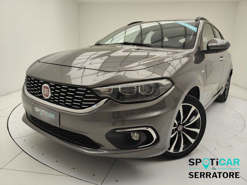 Fiat Tipo Station Wagon Tipo 1.6 Mjt S&S SW Lounge del 2021 usata a Erba