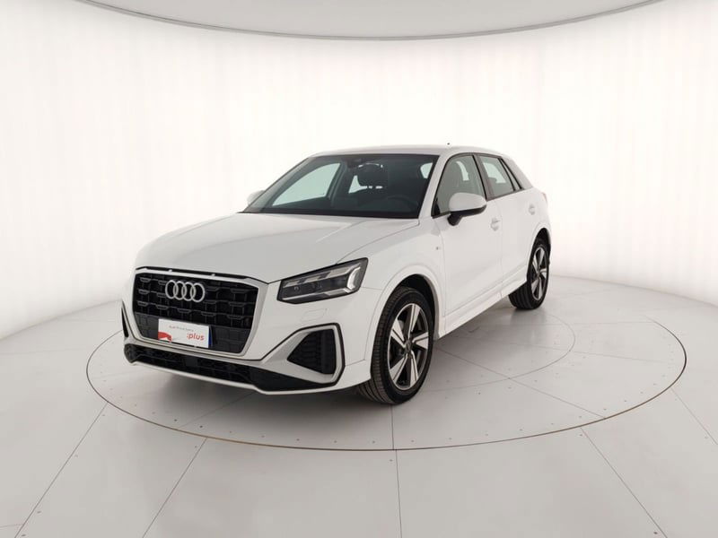 Audi Q2 Q2 35 TFSI S line Edition del 2023 usata a Massa