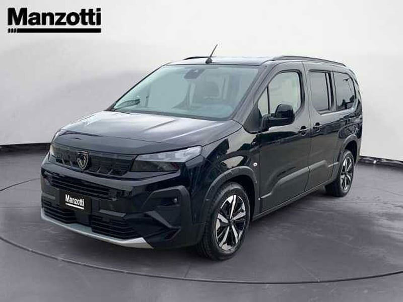 Peugeot Rifter Long 1.5 bluehdi GT s&s 130cv eat8 7p.ti nuova a Castelfranco Veneto