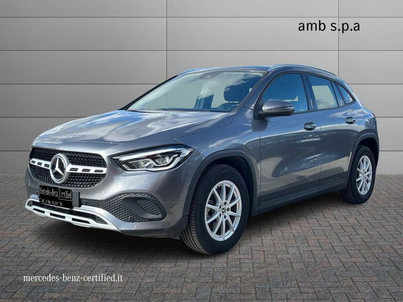 Mercedes-Benz GLA SUV 200 d Automatic Sport del 2022 usata a Pozzuoli