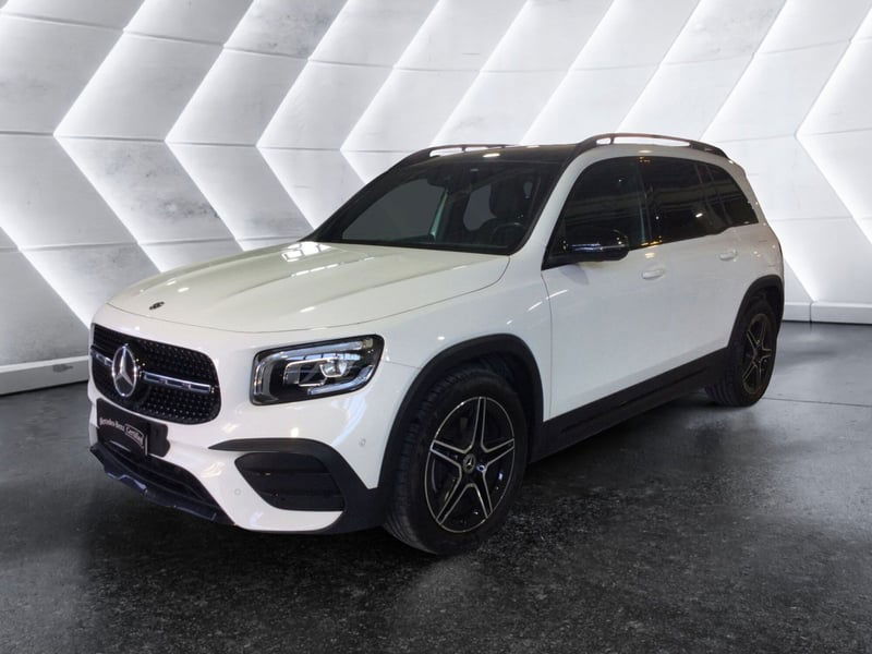 Mercedes-Benz GLB 200 d Automatic 4Matic Premium del 2020 usata a Caserta