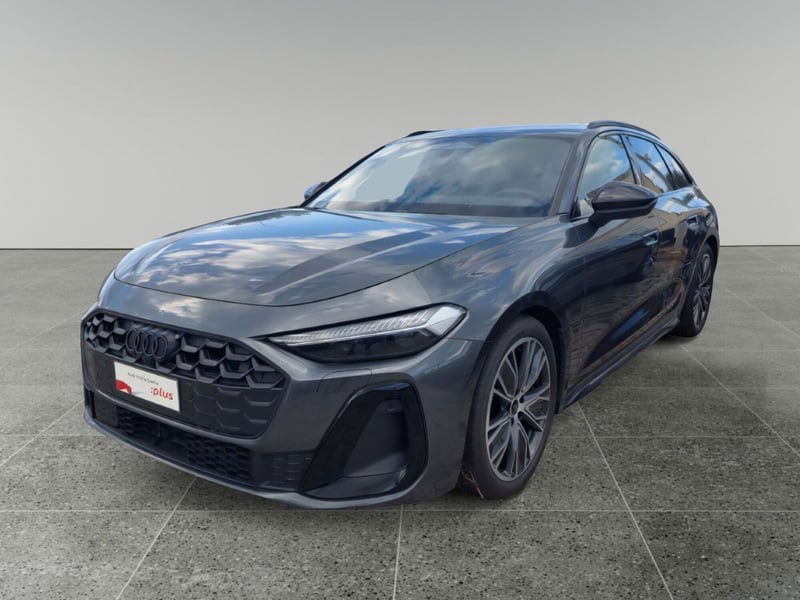 Audi A5 Avant 2.0 tfsi S line edition quattro 204cv s-tronic del 2024 usata a Triggiano