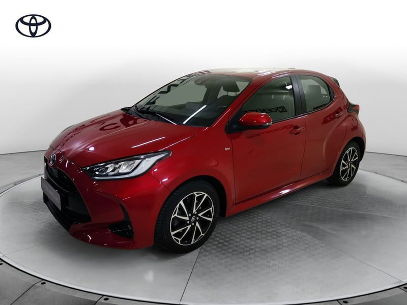 Toyota Yaris 1.5 Hybrid 5 porte Trend del 2022 usata a Montecorvino Pugliano