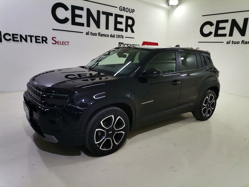 Jeep Avenger 1.2 turbo Summit fwd 100cv del 2024 usata a Salerno