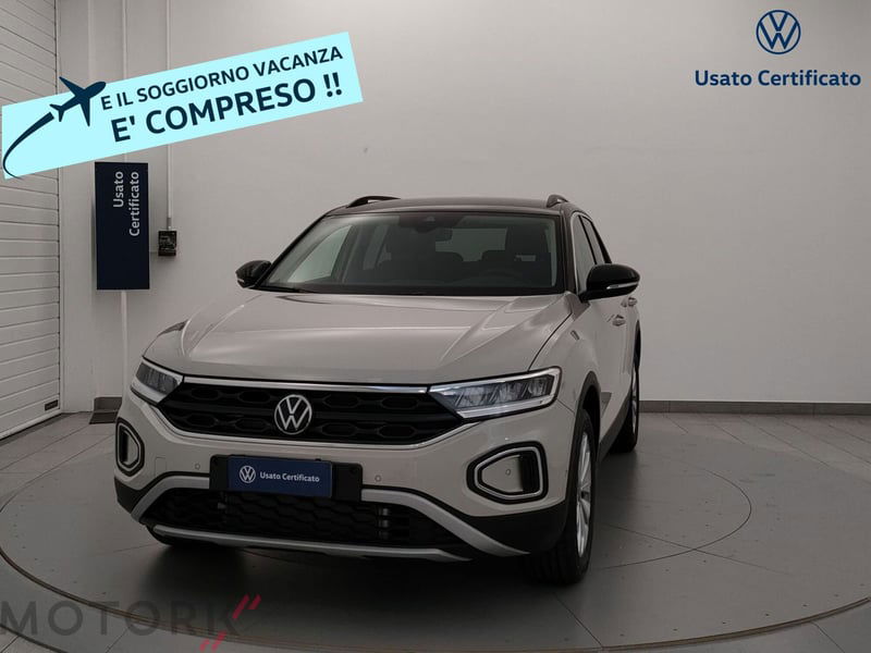 Volkswagen T-Roc 1.5 tsi Edition Plus nuova a Busto Arsizio