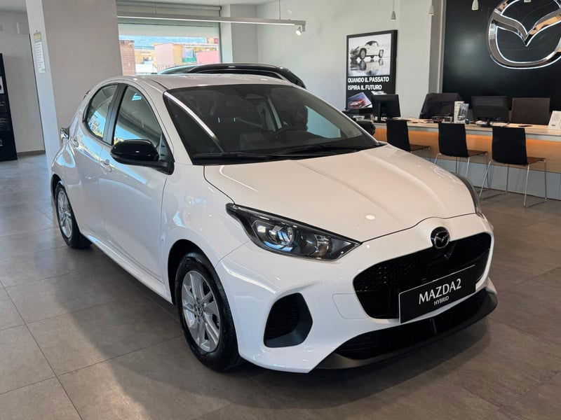 Mazda Mazda2 Hybrid 1.5 VVT e-CVT Full Hybrid Electric Select nuova a Castellammare di Stabia