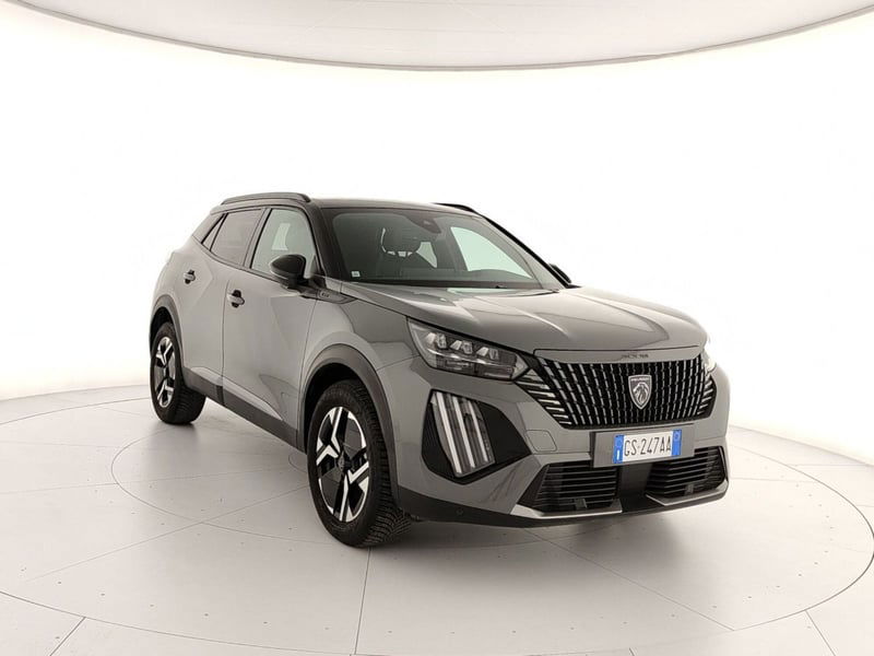 Peugeot 2008 BlueHDi 130 S&S EAT8 GT Pack del 2023 usata a Caserta