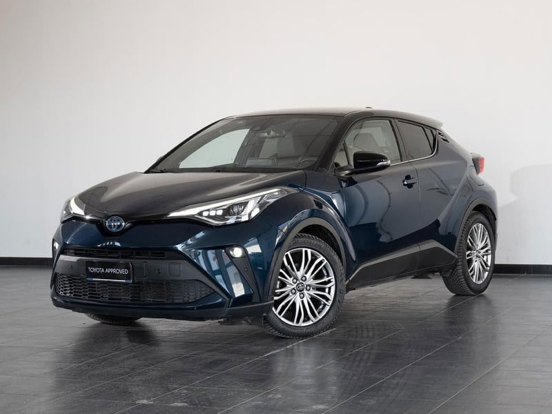 Toyota Toyota C-HR 2.0 hv Lounge fwd e-cvt del 2023 usata a San Severo