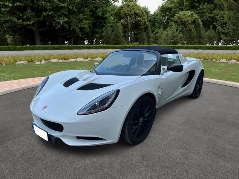 Lotus Elise Club Racer del 2012 usata a Castelletto sopra Ticino