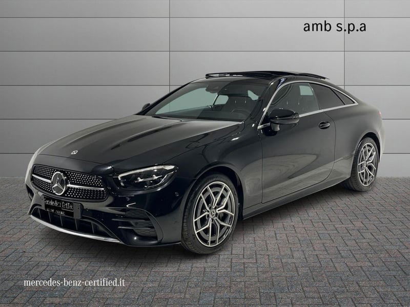 Mercedes-Benz Classe E Coupé 220 d 4Matic Premium Plus del 2022 usata a Cardito