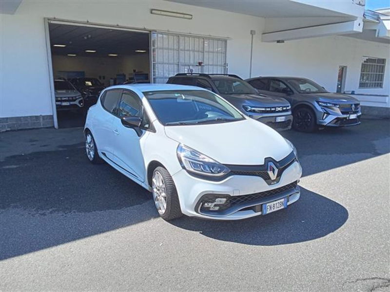 Renault Clio TCe 200CV EDC Start&Stop 5 porte Energy R.S. del 2018 usata a Quart