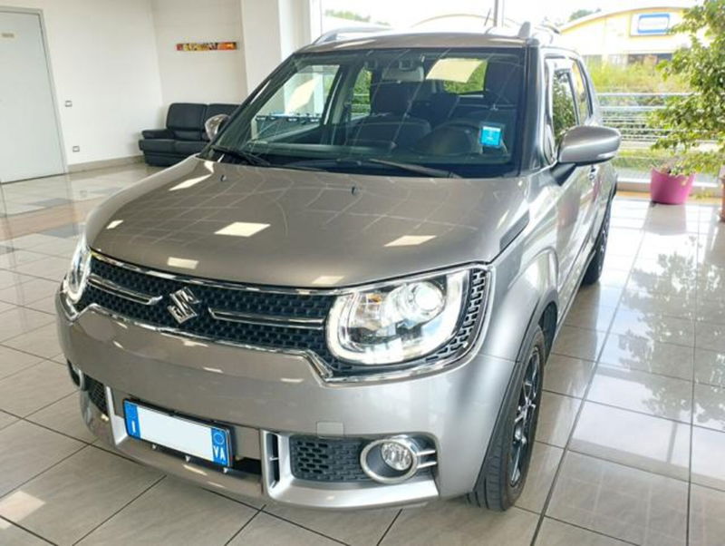 Suzuki Ignis 1.2 Dualjet 4WD All Grip Top del 2017 usata a Gazzada Schianno