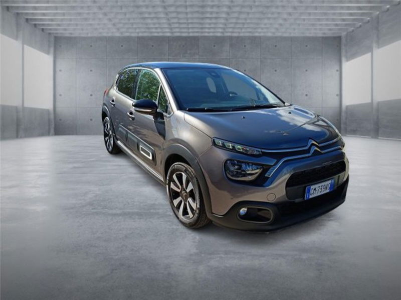Citroen C3 1.2 puretech You s&s 83cv neopatentati del 2023 usata a Bari