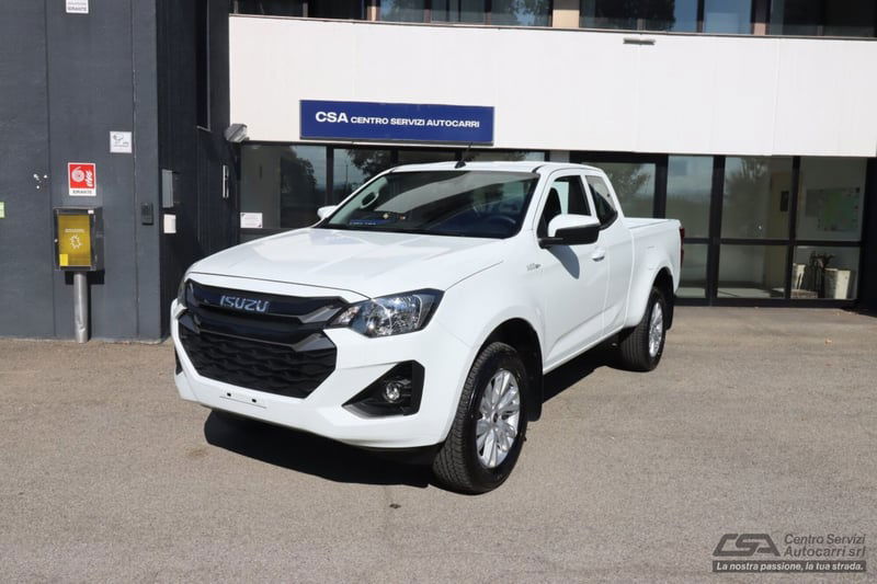 Isuzu D-Max Pick-up 1.9 space N60 Nitro Sport 4x4 auto nuova a Anzola dell'Emilia
