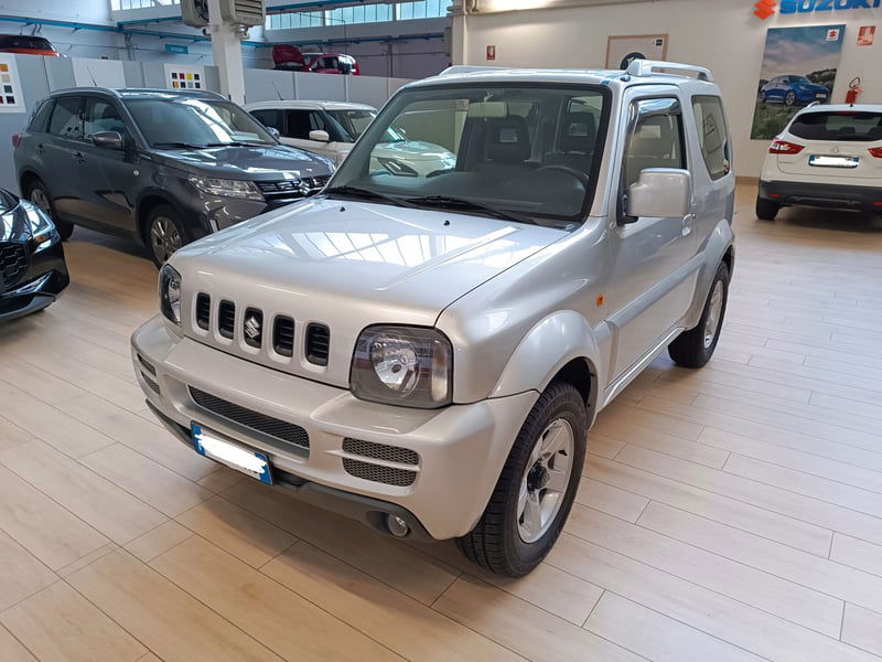 Suzuki Jimny 1.3i 16V cat 4WD JLX Più del 2006 usata a Pescate