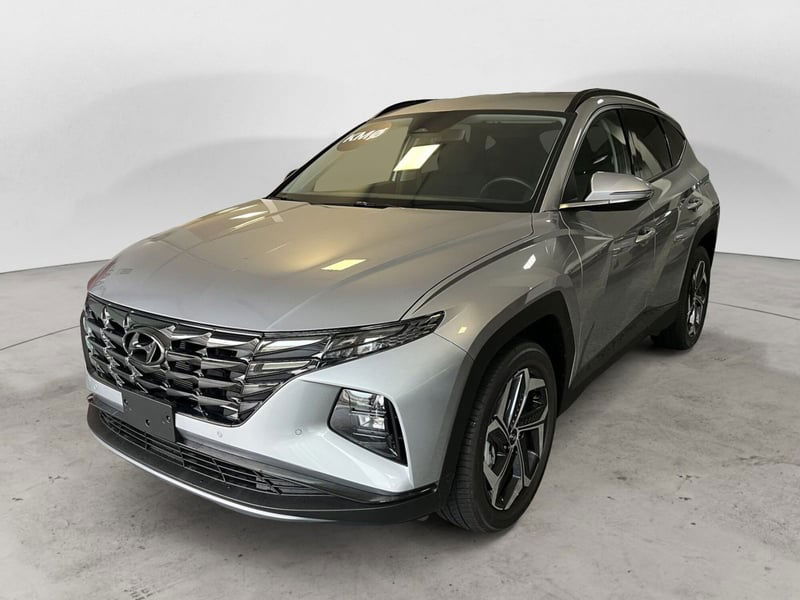 Hyundai Tucson 1.6 hev Xline 4wd auto del 2023 usata a Civitanova Marche