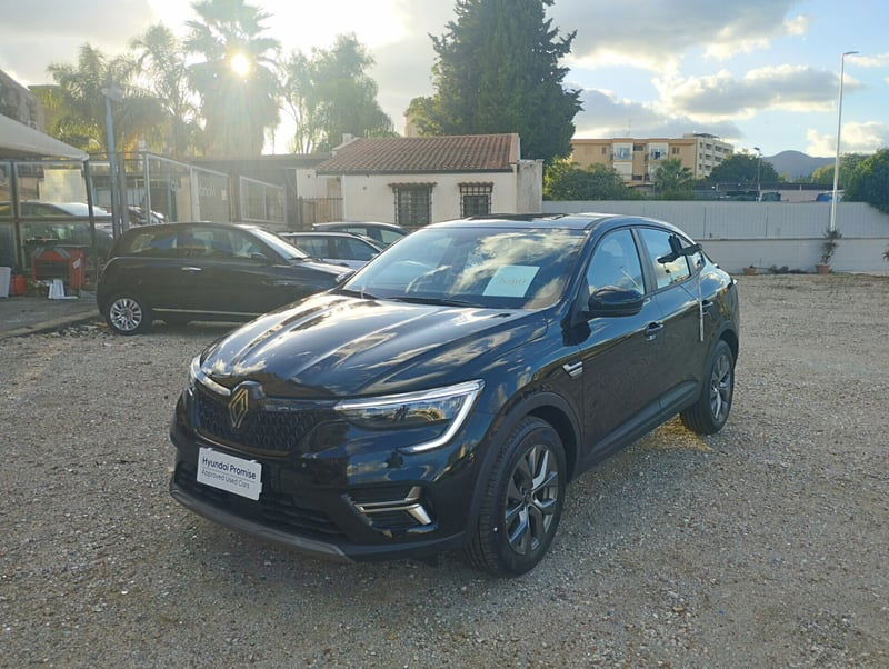 Renault Arkana 140 CV EDC Techno nuova a Palermo