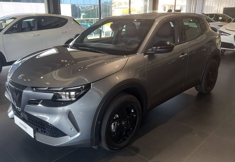 Alfa Romeo Junior 1.2 ibrida 145cv edct6 nuova a Treviso Alfa Romeo Junior 1.2 ibrida 145cv edct6 nuova a Treviso