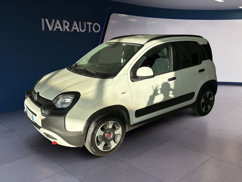 Fiat Panda Cross Cross 1.0 FireFly S&S Hybrid del 2024 usata a Arezzo