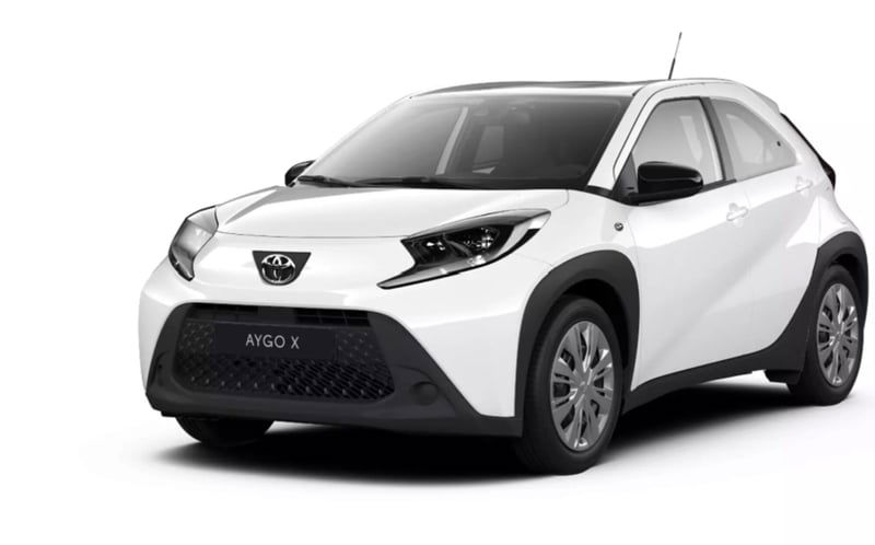 Toyota Aygo X 1.0 VVT-i 72 CV 5 porte Limited Air nuova a Sesto San Giovanni