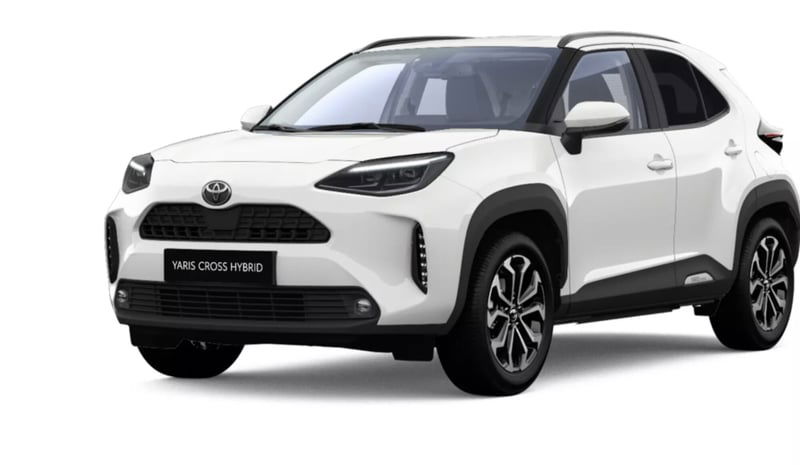 Toyota Yaris Cross 1.5 Hybrid 5p. E-CVT AWD-i Trend nuova a Sesto San Giovanni