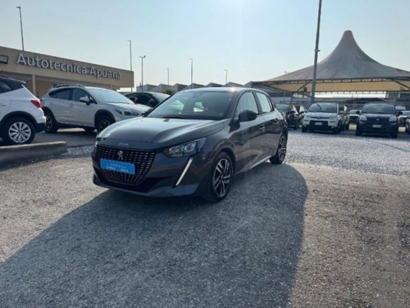 Peugeot 208 PureTech 75 Stop&Start 5 porte Active Pack del 2023 usata a Massa