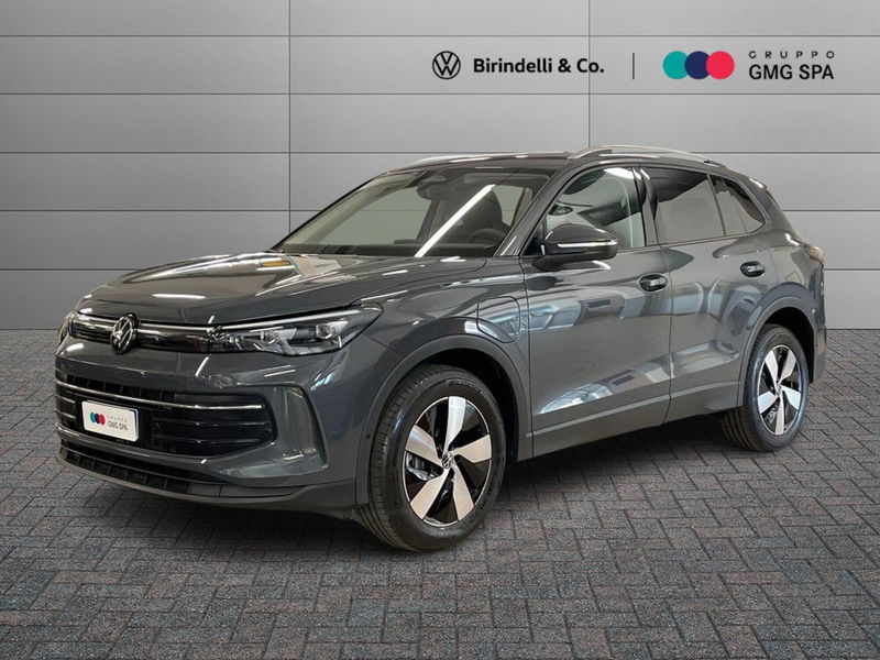 Volkswagen Tiguan 1.5 tsi ehybrid Edition 204cv dsg nuova a Prato