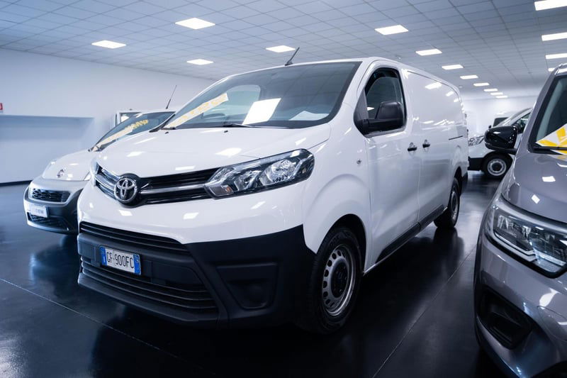 Toyota Proace 2.0D 122CV S&S PL-SL-TN Furgone Long 5p.14q Active del 2021 usata a Torino