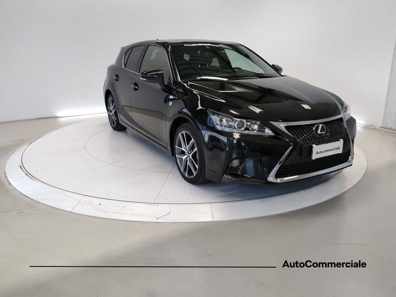 Lexus CT Hybrid F Sport del 2017 usata a Bologna