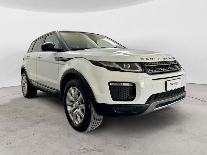 Land Rover Range Rover Evoque 2.0 TD4 150 CV 5p. SE Dynamic del 2019 usata a Monopoli